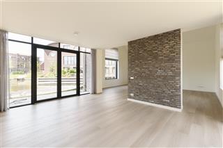 Luxe en riant 
